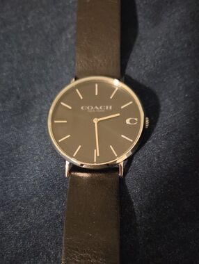 Coach Black Dial Silver-Tone Case Leather Strap Watch
